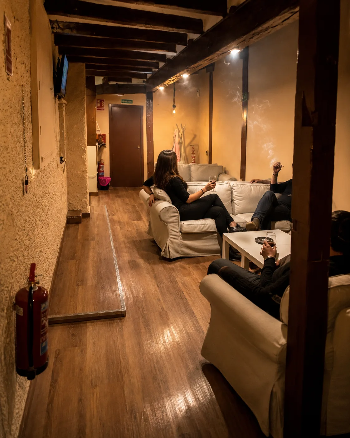 Ozarks Club Madrid interior